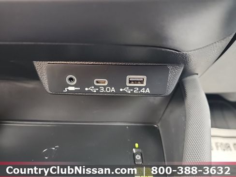 Used 2025 Subaru Forester Premium AWD/4WD image 15