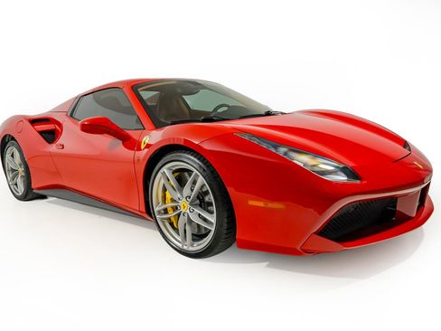 Certified 2017 Ferrari 488 Spider RWD image 11