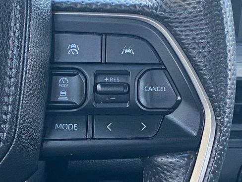 Used 2024 Toyota Tacoma TRD Off-Road image 11