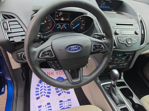 Used 2017 Ford Escape SE FWD image 13