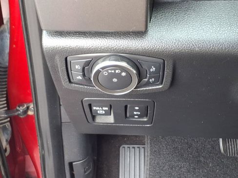 Used 2020 Ford F150 XLT w/ Equipment Group 302A Luxury AWD/4WD image 21