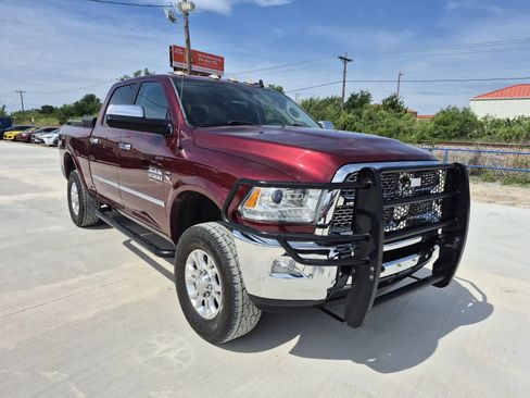 Used 2016 RAM 2500 Laramie AWD/4WD image 4