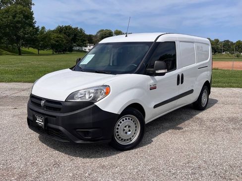 Used 2018 RAM ProMaster City Tradesman FWD image 2