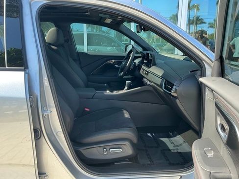 Certified 2025 Acura ADX A-Spec image 12