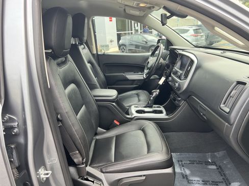 Used 2022 Chevrolet Colorado LT w/ Luxury Package AWD/4WD image 25