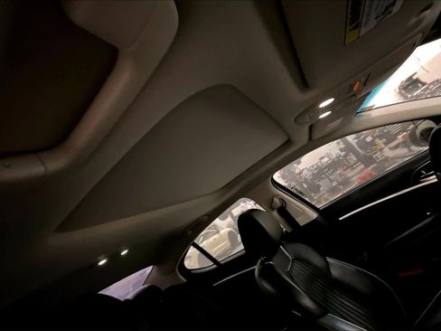 Used 2022 Genesis G70 2.0T w/ Prestige Package image 14