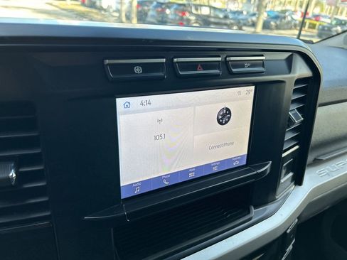 Used 2024 Ford F350 XLT image 7