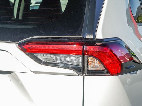 New 2025 Toyota RAV4 XLE image 8