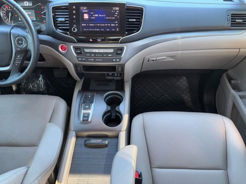 Used 2022 Honda Ridgeline RTL-E image 16