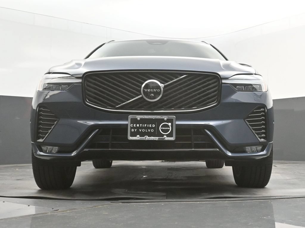 Certified 2026 Volvo XC60 B5 Plus AWD/4WD image 37