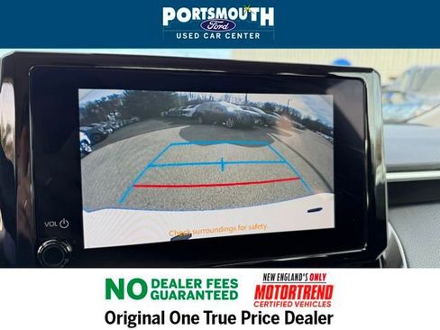 Used 2023 Toyota Corolla LE image 8