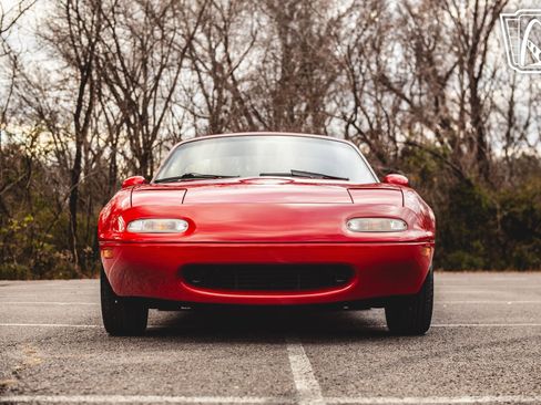 Used 1990 MAZDA MX-5 Miata RWD image 26