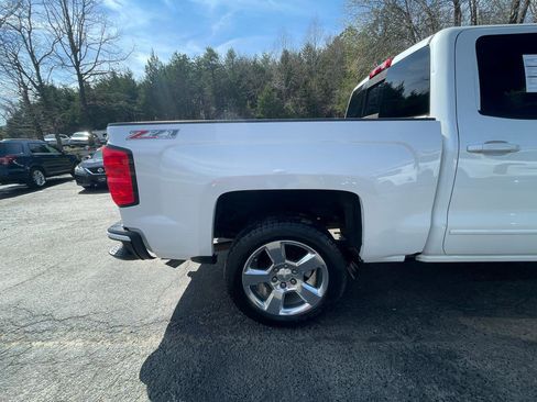 Used 2017 Chevrolet Silverado 1500 LT w/ All Star Edition image 9