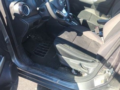 Used 2020 Nissan Kicks SV image 4