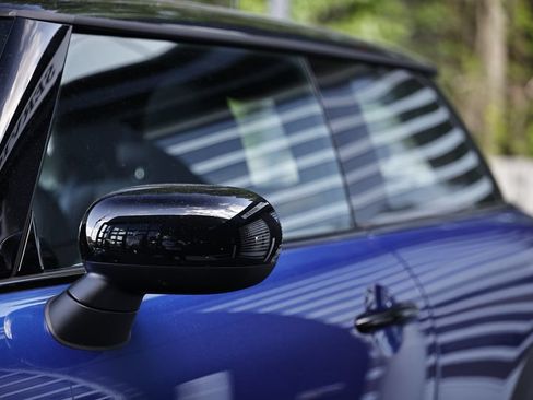 Used 2025 MINI Cooper S FWD image 10
