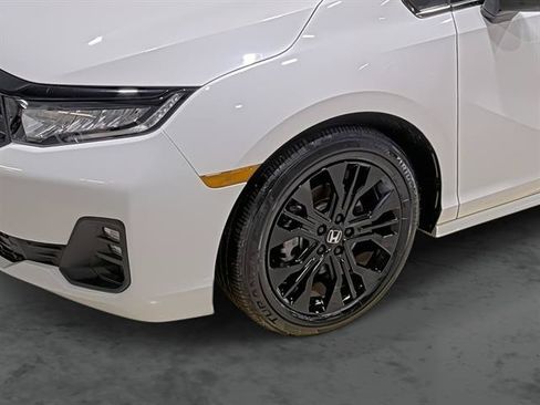 Used 2025 Honda Odyssey Sport-L image 9