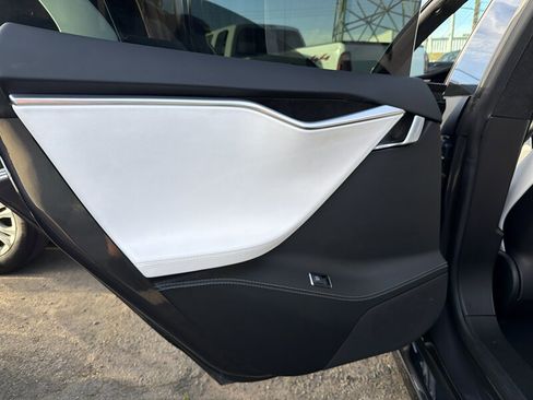 Used 2017 Tesla Model S P100D image 26