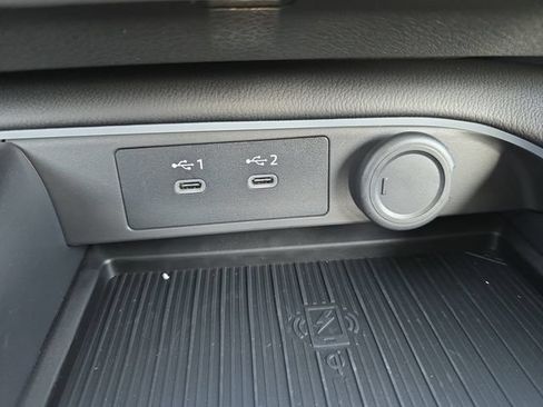 New 2026 Nissan Sentra SV FWD image 6