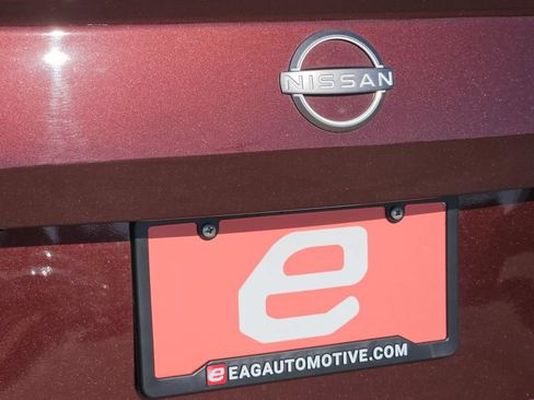 Used 2025 Nissan Altima 2.5 SV FWD image 39