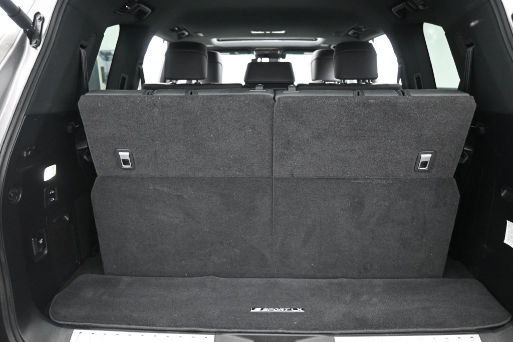Used 2024 Lexus LX 600 F Sport AWD/4WD image 25