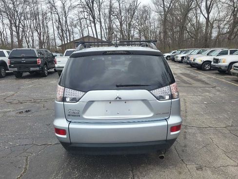 Used 2011 Mitsubishi Outlander ES FWD image 7