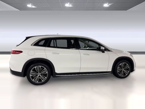 Certified 2024 Mercedes-Benz EQS 450+ SUV image 8