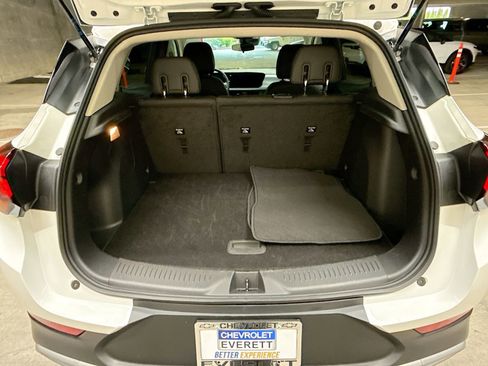 Used 2025 Buick Encore GX Preferred FWD image 26