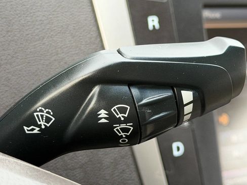 Used 2016 Lincoln MKZ Hybrid w/ Equipment Group 600A Reserve image 37