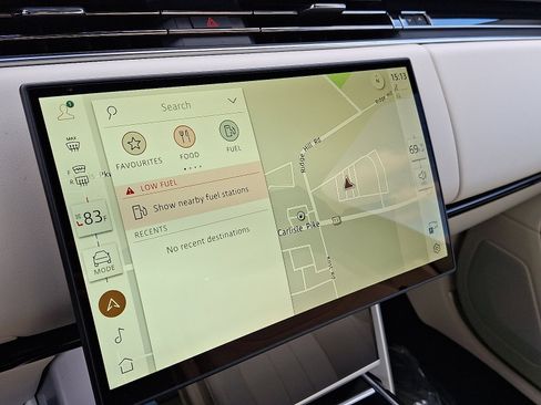 New 2026 Land Rover Range Rover Long Wheelbase SE image 14