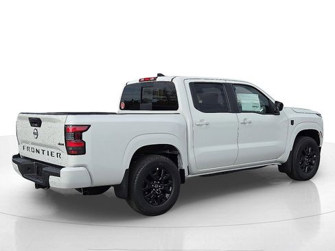 New 2026 Nissan Frontier SV w/ SV Convenience Package image 5
