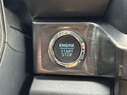 New 2026 Ford F250 Lariat w/ Black Appearance Package image 20