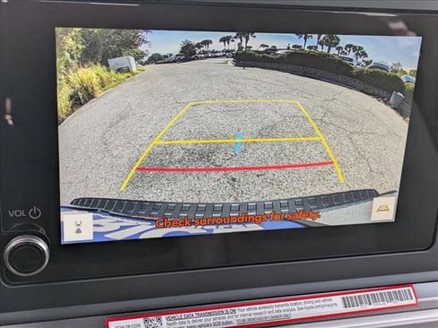 Used 2025 Toyota 4Runner Hybrid TRD Off Road image 13