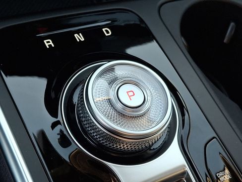 New 2026 Kia Carnival SX Prestige FWD image 8