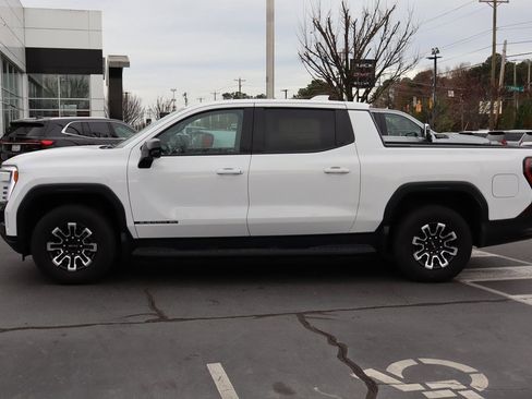 New 2026 GMC Sierra EV Elevation image 5