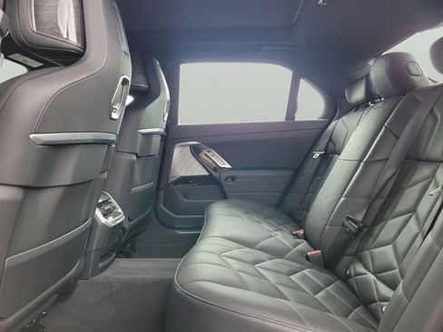 Used 2025 BMW 740i RWD image 14