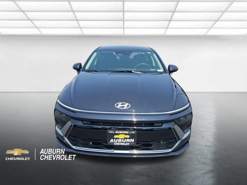 Used 2024 Hyundai Sonata SEL FWD image 8