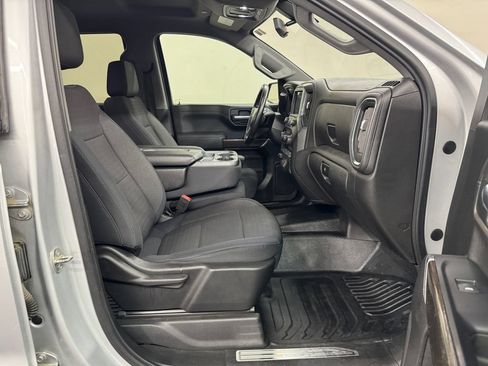 Used 2019 Chevrolet Silverado 1500 LT w/ True North Edition AWD/4WD image 28