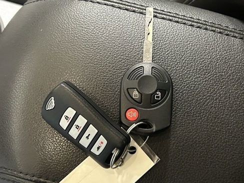 Used 2016 Ford Escape SE AWD/4WD image 28