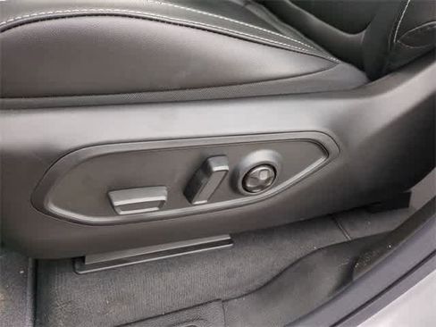 New 2025 Jeep Grand Cherokee Limited image 17