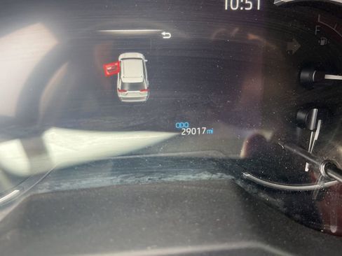 Used 2024 Toyota RAV4 LE FWD image 6