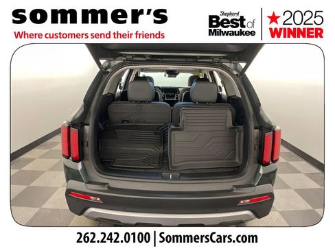 Used 2023 Kia Sorento SX Prestige image 21