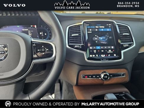 Used 2023 Volvo XC90 B6 Plus w/ Protection Package Premier image 26