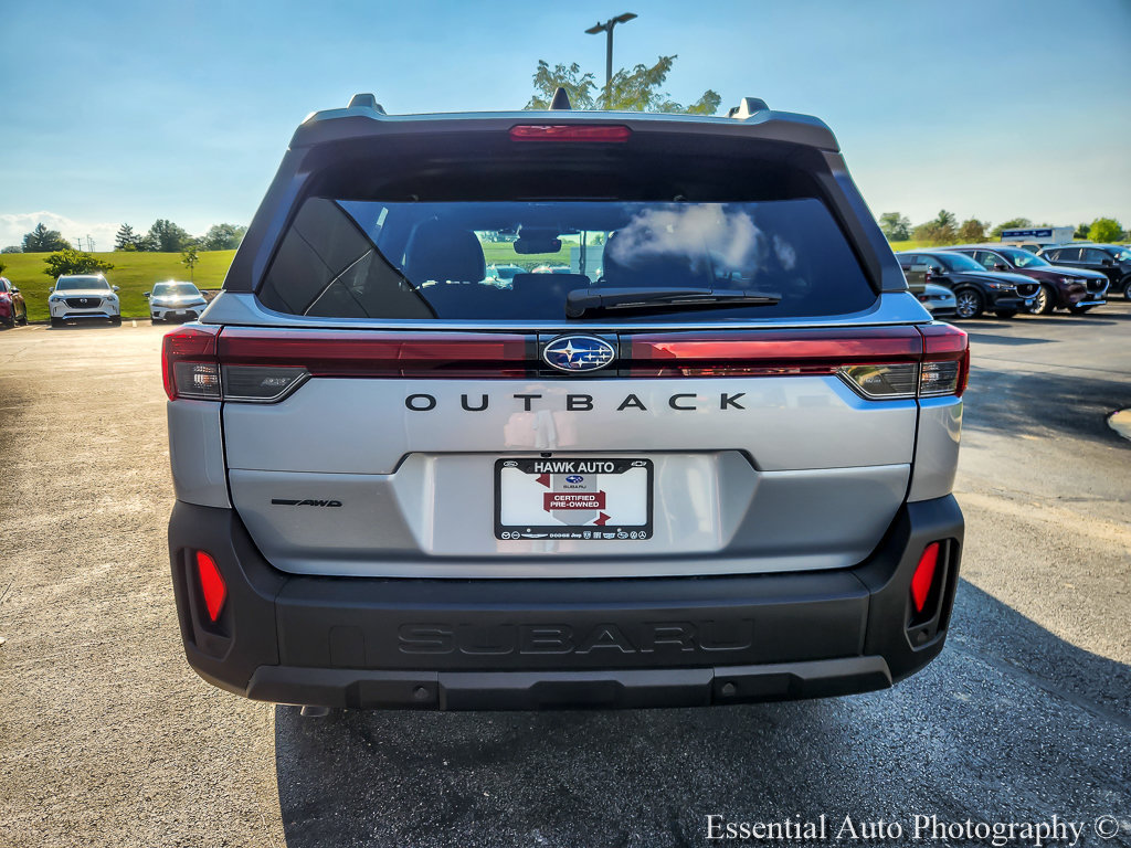 Certified 2026 Subaru Outback Limited AWD/4WD image 5