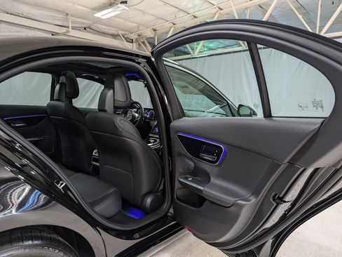 Used 2025 Mercedes-Benz C 300 4MATIC Sedan image 15