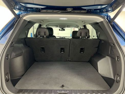 Used 2019 Chevrolet Equinox Premier image 23
