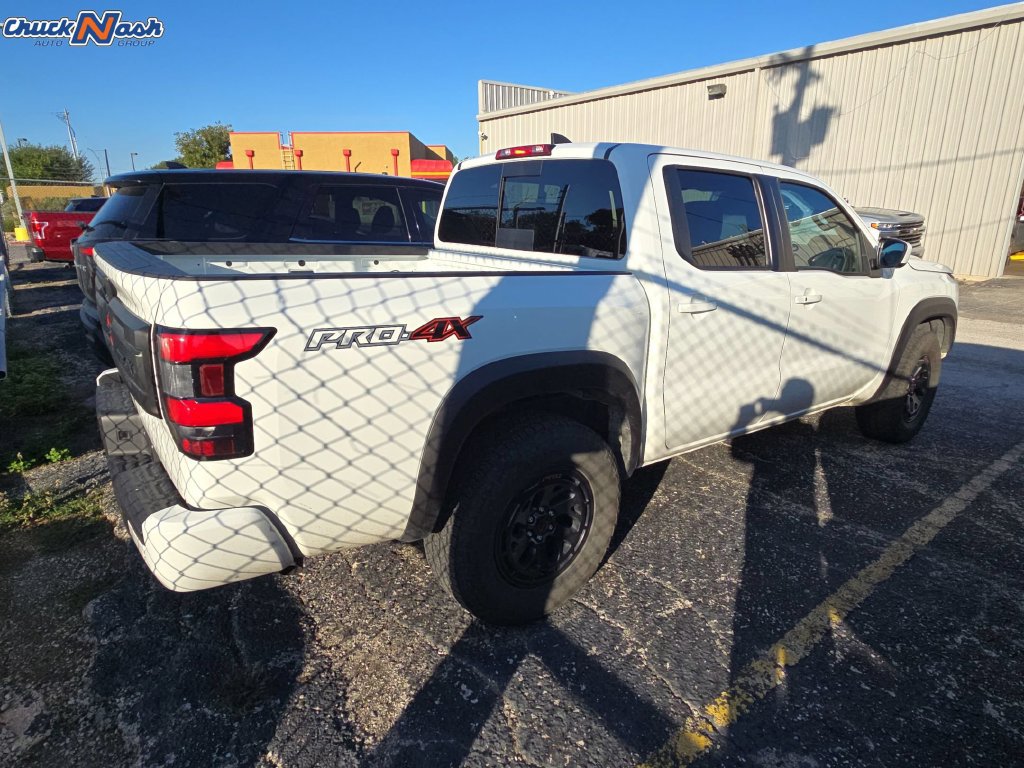 Used 2026 Nissan Frontier PRO-4X AWD/4WD image 5