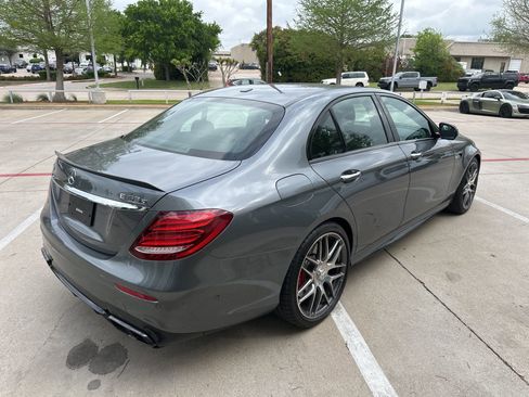 Used 2018 Mercedes-Benz E 63 AMG S image 4
