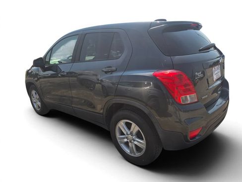 Used 2019 Chevrolet Trax LS w/ Tint and Cruise Package FWD image 3