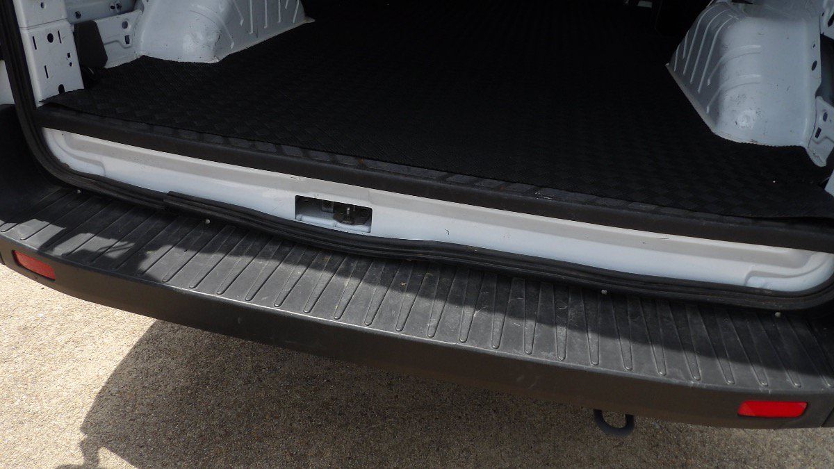 Used 2025 Ford Transit 250 Low Roof w/ Exterior Upgrade Package RWD image 24