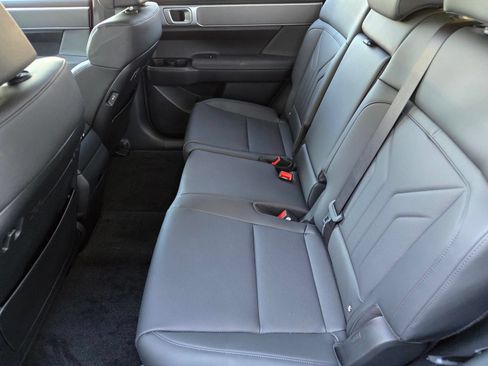 Used 2026 Hyundai Santa Fe SEL FWD image 18